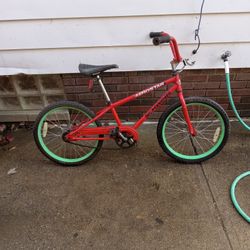 Schwinn Aerostar(1989) Red  BMX