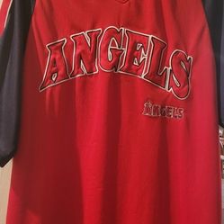 ANGELS TSHIRT 