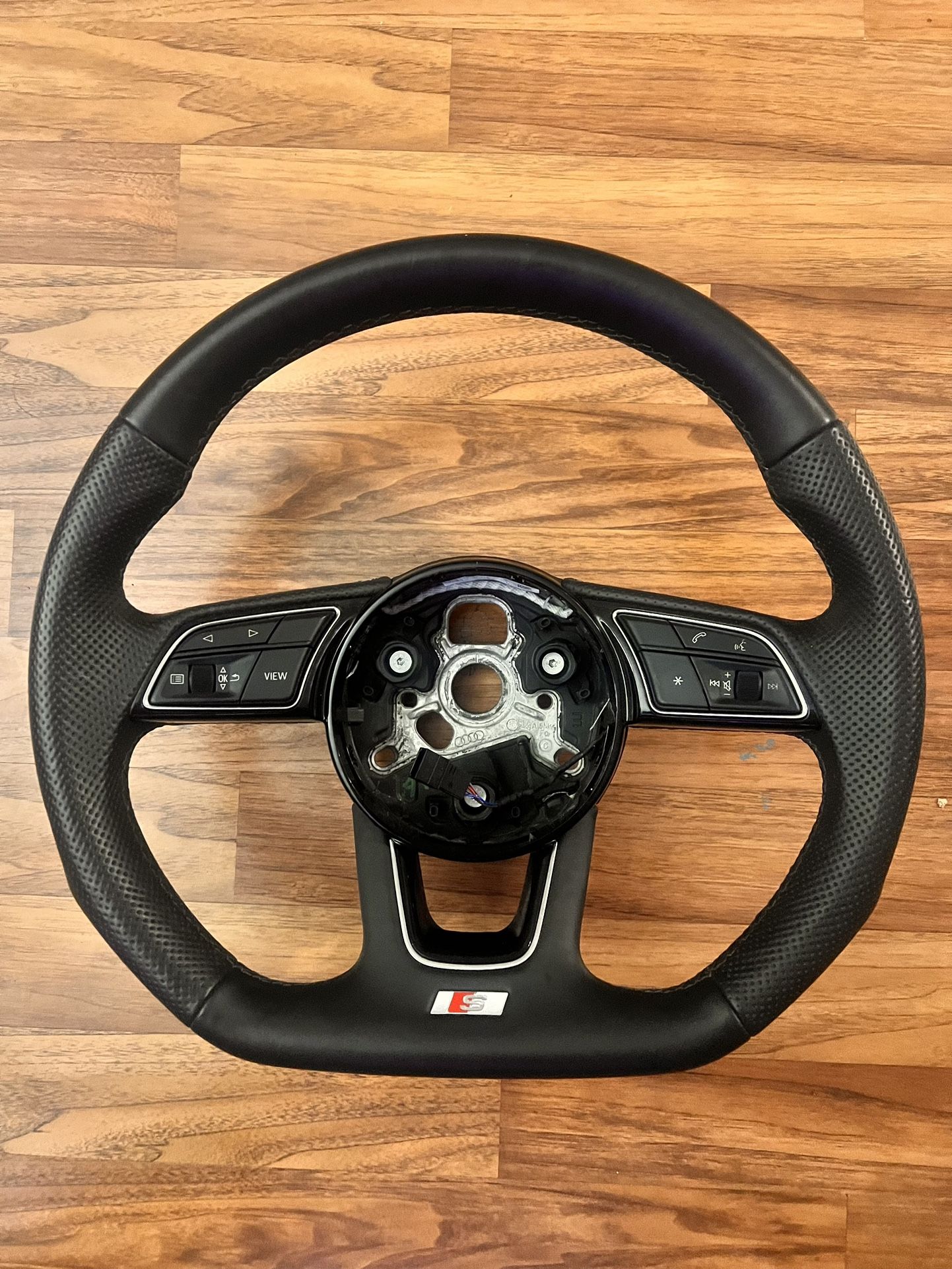 B9 Audi Steering Wheel