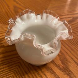 Vintage 1940’s Fenton Milk Glass Ruffled Edge 4” Vase