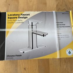 Dean Single Hole Single-Handle Lavatory Bathroom Faucet Rust Resist in Polished Chrome/ grifo d baño