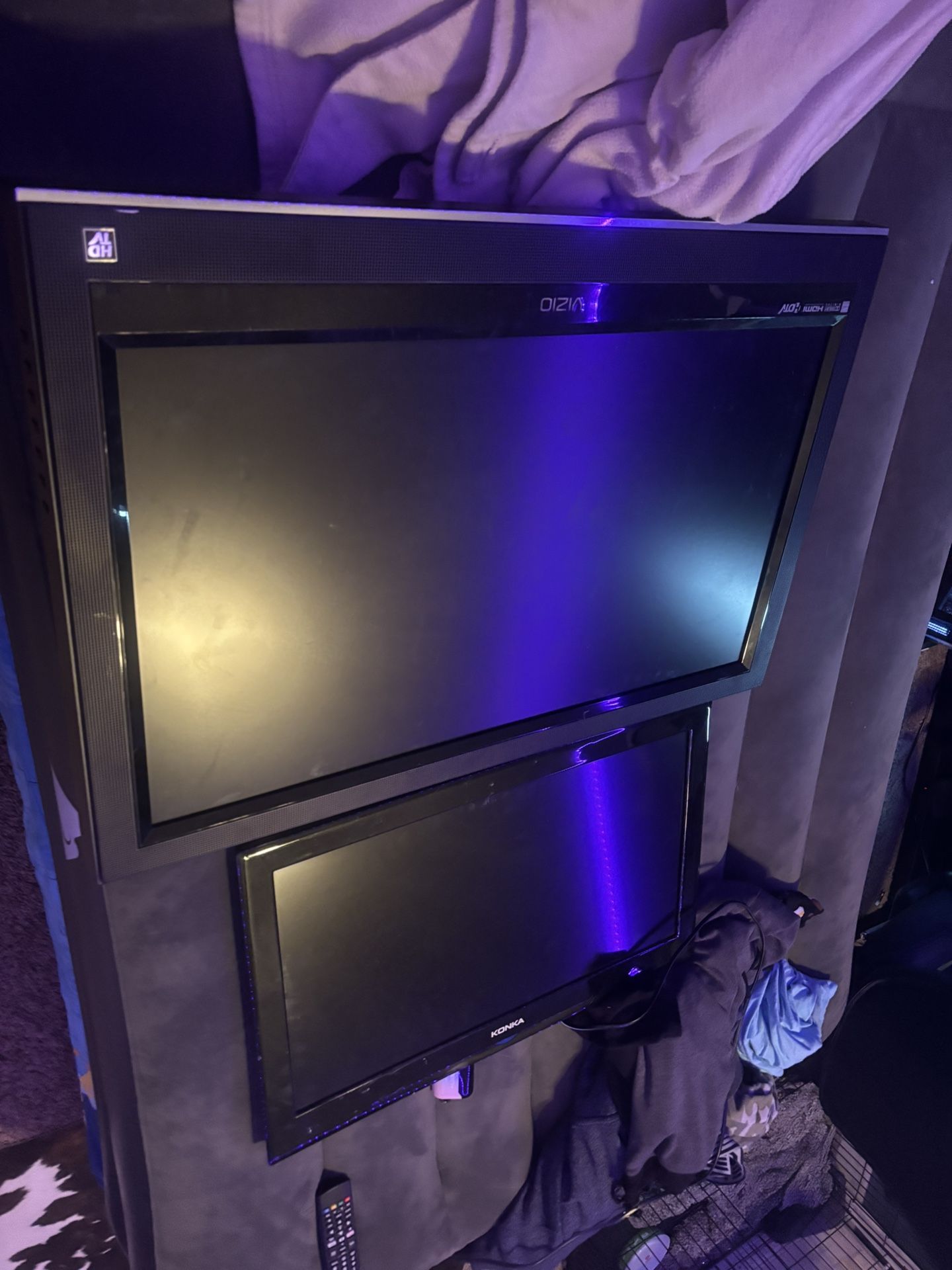 2 Tv’s
