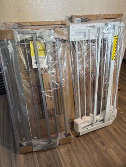 Regalo 36" Extra Tall and Wide Baby Gate, Bottom of Stairs & Doorways Fits Openings 29"-49" Wide, Pressure Mounted