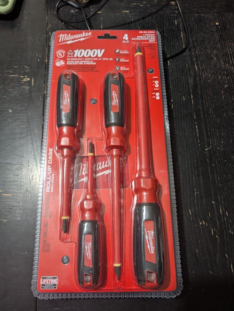 Milwaukee Insulated Screwdriver Set 