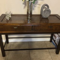 Table Wood.. Good Condition 