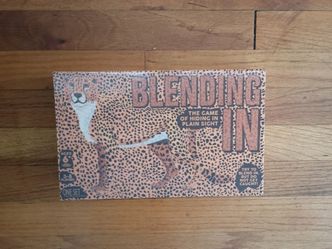 3/$10 🌟 Blending In Board Game