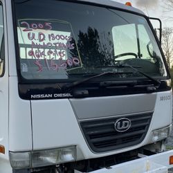 2005 UD 1800CS
