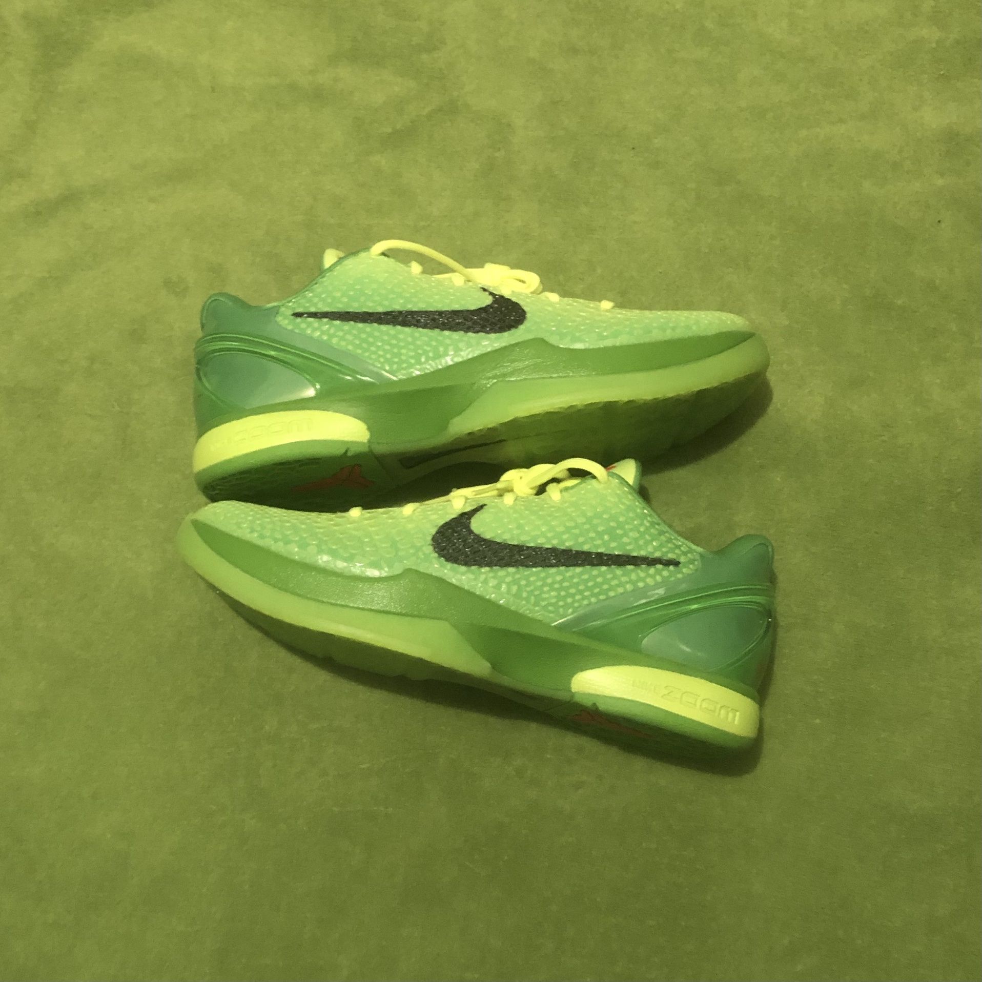Kobe 6 Grinch