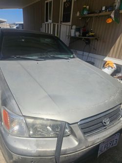 2000 Toyota Camry