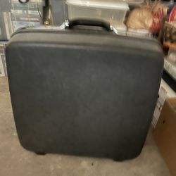 Large Hard-case Suitcase