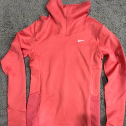Nike Women’s Active Long Sleeve 