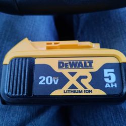 Dewalt Battery