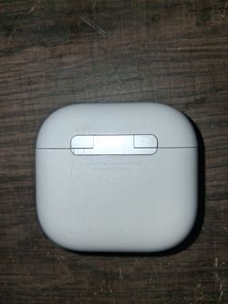 AirPods – Clean & Ready to Pair