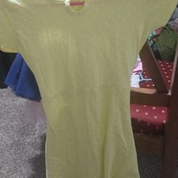 Girls Yellow Colored Short Sleeve Dress Sz 14