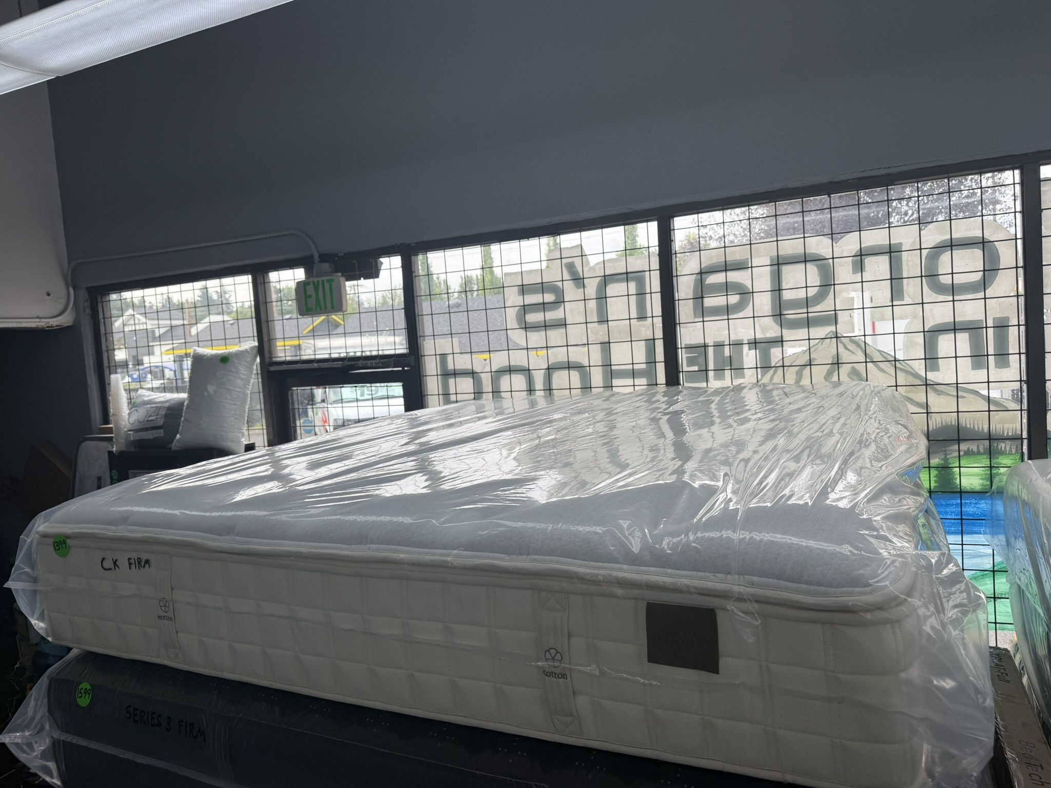 CALIFORNIA KING SIZE KING KOIL MATTRESS & BOX SPRINGS BED SET
