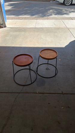 Round Wood Tray Top Side Tables Set of 2