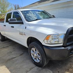 2018 Dodge Ram 2500 4x4 Diesel