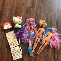 Girl Barbie Dolls 