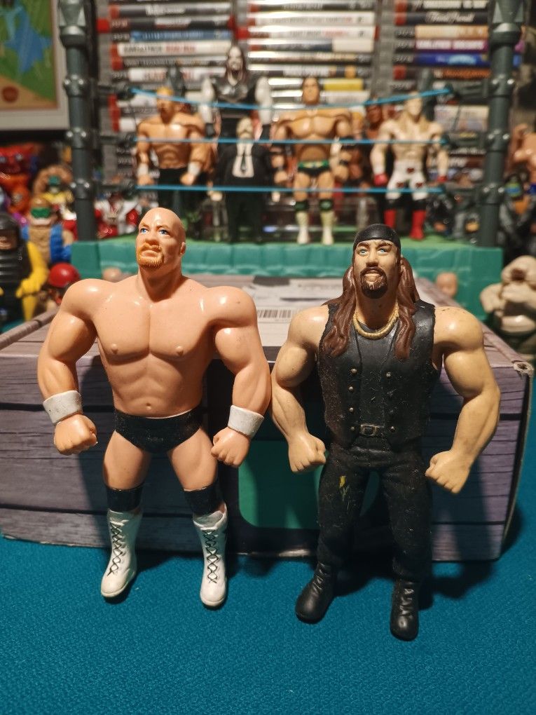 WWF Bend-ems Figures " Stone Cold Steve Austin " " Chainz" ( Vintage Titan Sports 1997 )