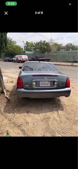 2005 Cadillac deville Sedan 4D