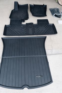 Tesla Model Y 2020-2024 accessories/ floor mat/ tissue holder/ mud shield/welcome lights