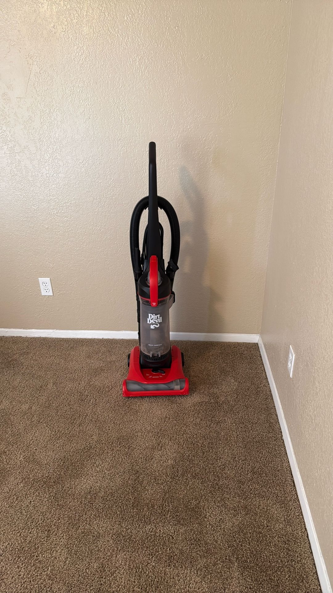 DIRT DEVIL Multi surface Vacuum