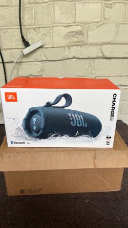 JBL charge 6 portable Bluetooth speaker
