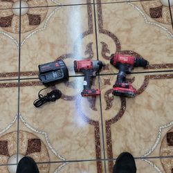 Craftsman  Drills And Charger 