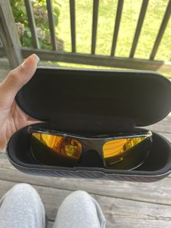 oakley sunglasses