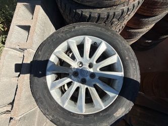 2014 Chrysler 300 17 Inch Wheels