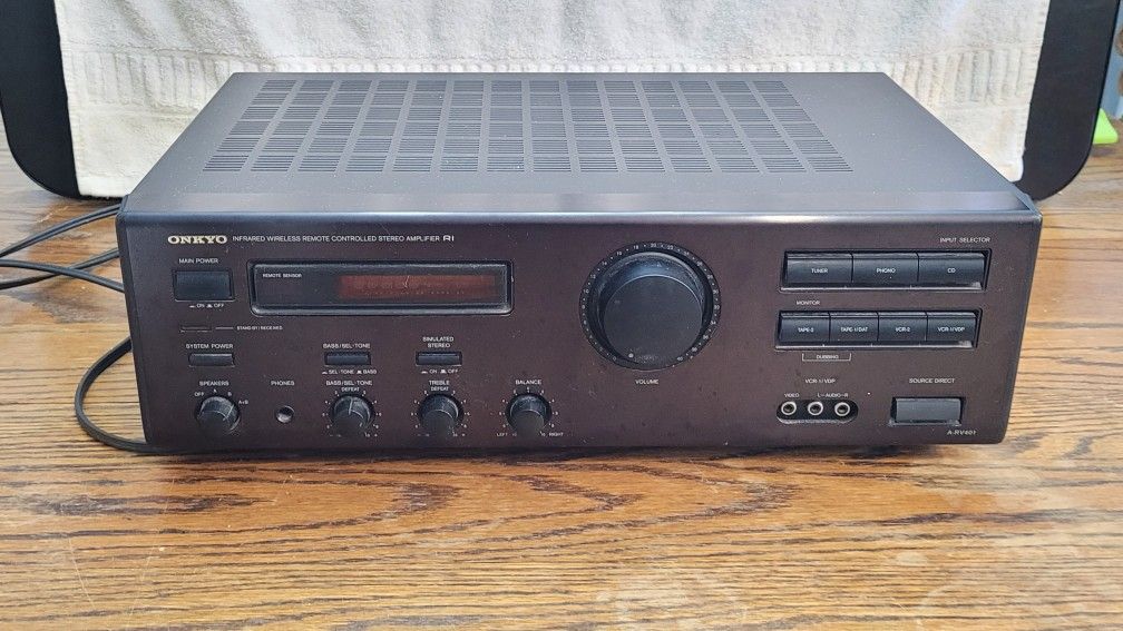 ONKYO A-RV401 Audio Receiver. Specs Link In Description 