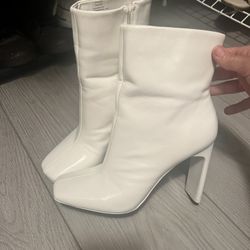 White Boots 