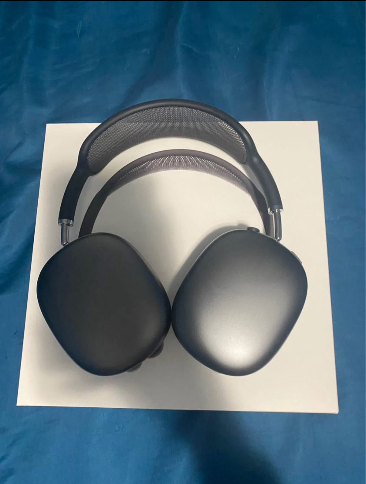  [REAL] AirPod Maxes 