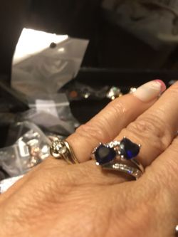 Beautiful Sapphire Blue Topaz White CZ Diamond Gemstone Silver Ring Size 8