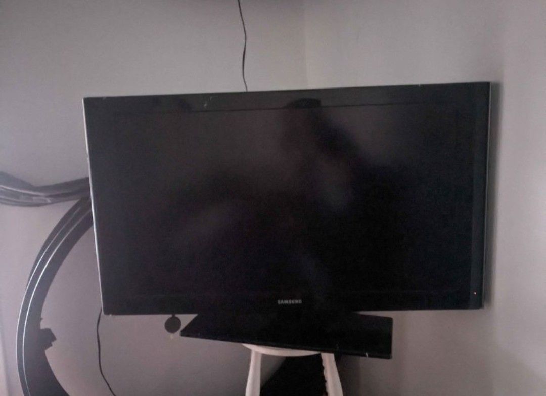Large HDTV