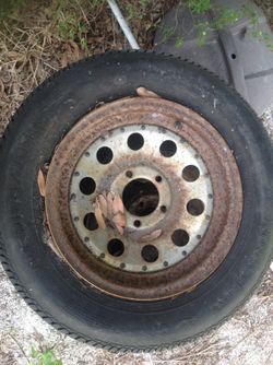 Used tire and rim P195/70R14