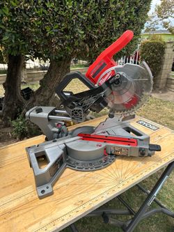 Milwaukee miter saw