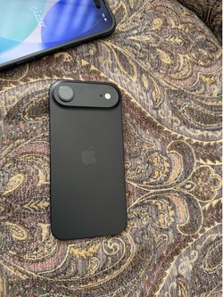 ๐ฑ iPhone 17 Air 256GB โ Excellent Condition For sale Or Trade For iPhone 17 Pro Max