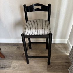 4 counter height, stools