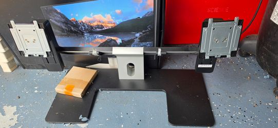 Dual screen stand for HP
