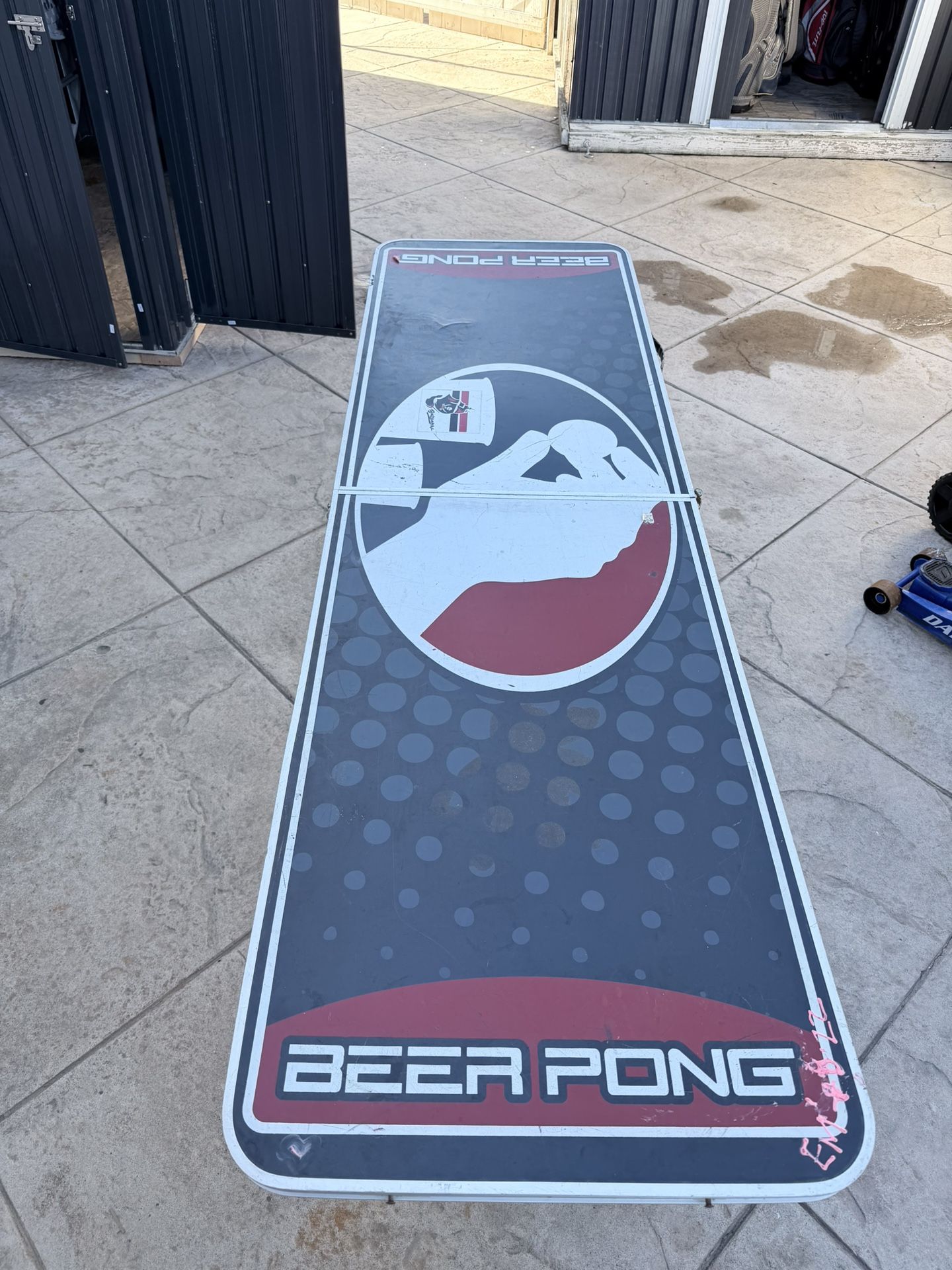 Beer Pong Table