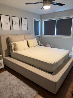 Queen Upholstered Bed (does not include mattress)