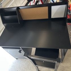 KIDS LEARNING DESK 