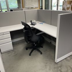 Work Cubicles- Bluespace Interiors