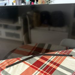 Samsung 42” Smart  TV