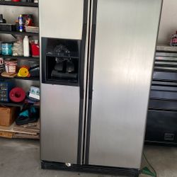 whirlpool refrigerator 