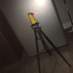 Level LASER WITH TRIPOD 