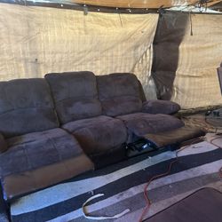 Recliner couch to recliners work $200 will deliver for a fee $40 local