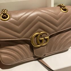 Women's Crossbody Gucci Marmont GG Purse bag