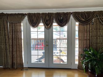 Curtains With Valance